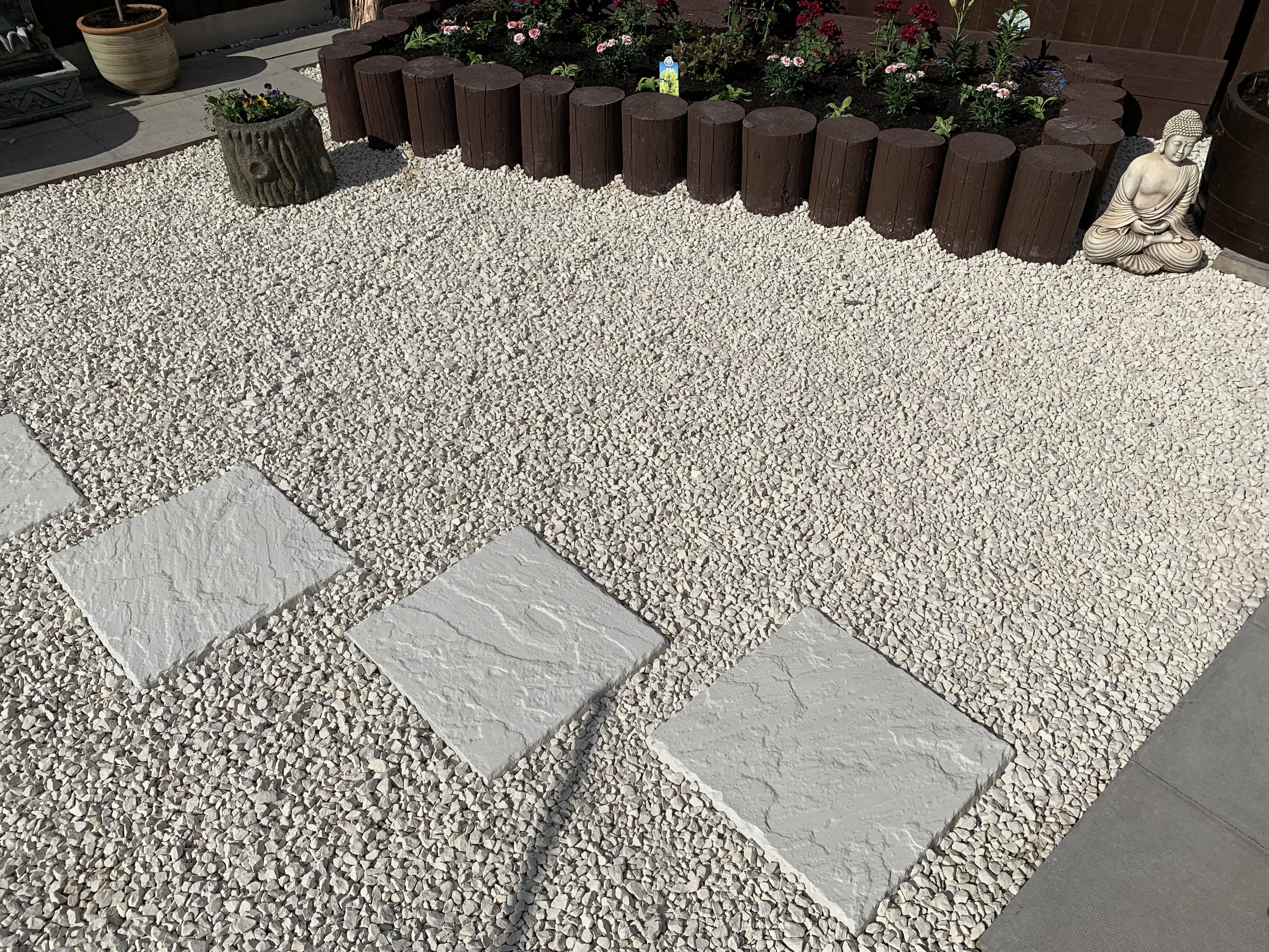 Cotswold buff used in a garden