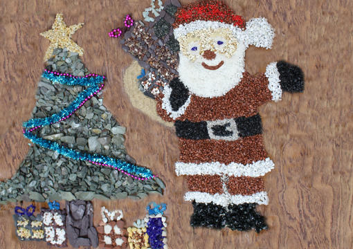 Christmas Crafts With Decorative Aggregates