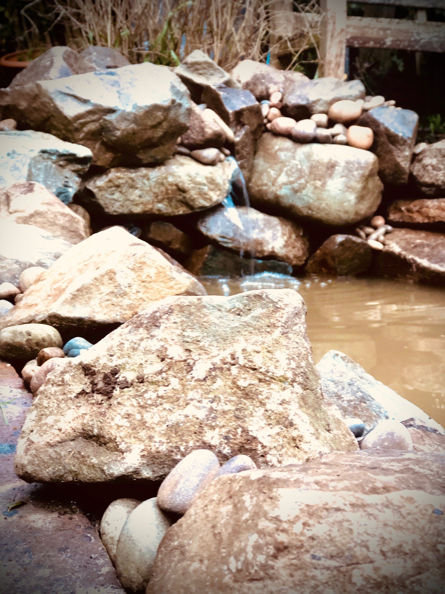 Welsh Quartz and Granite Boulders 150-400mm