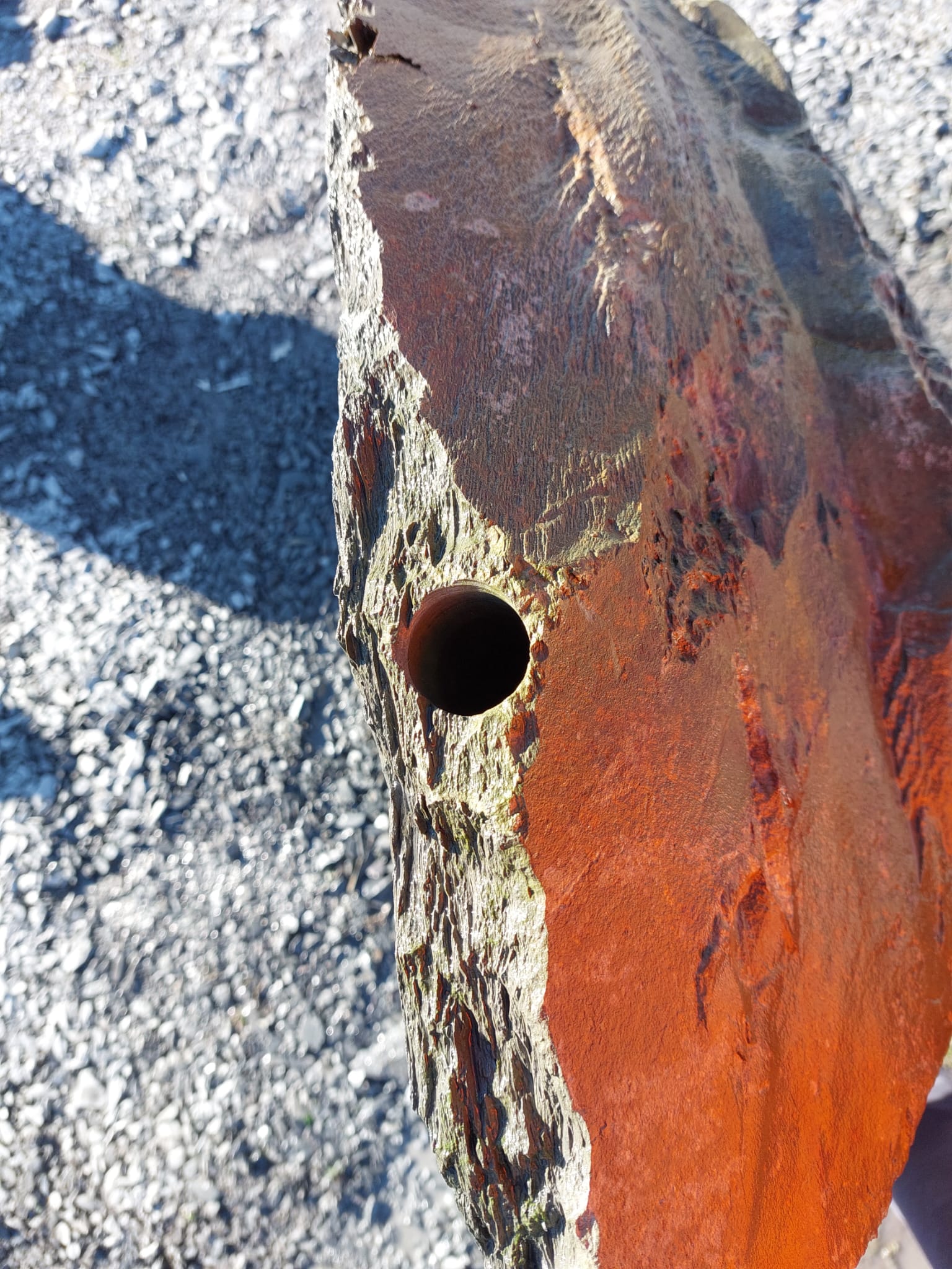 Slate Monolith 1200mm (4ft) | Drilled | D42
