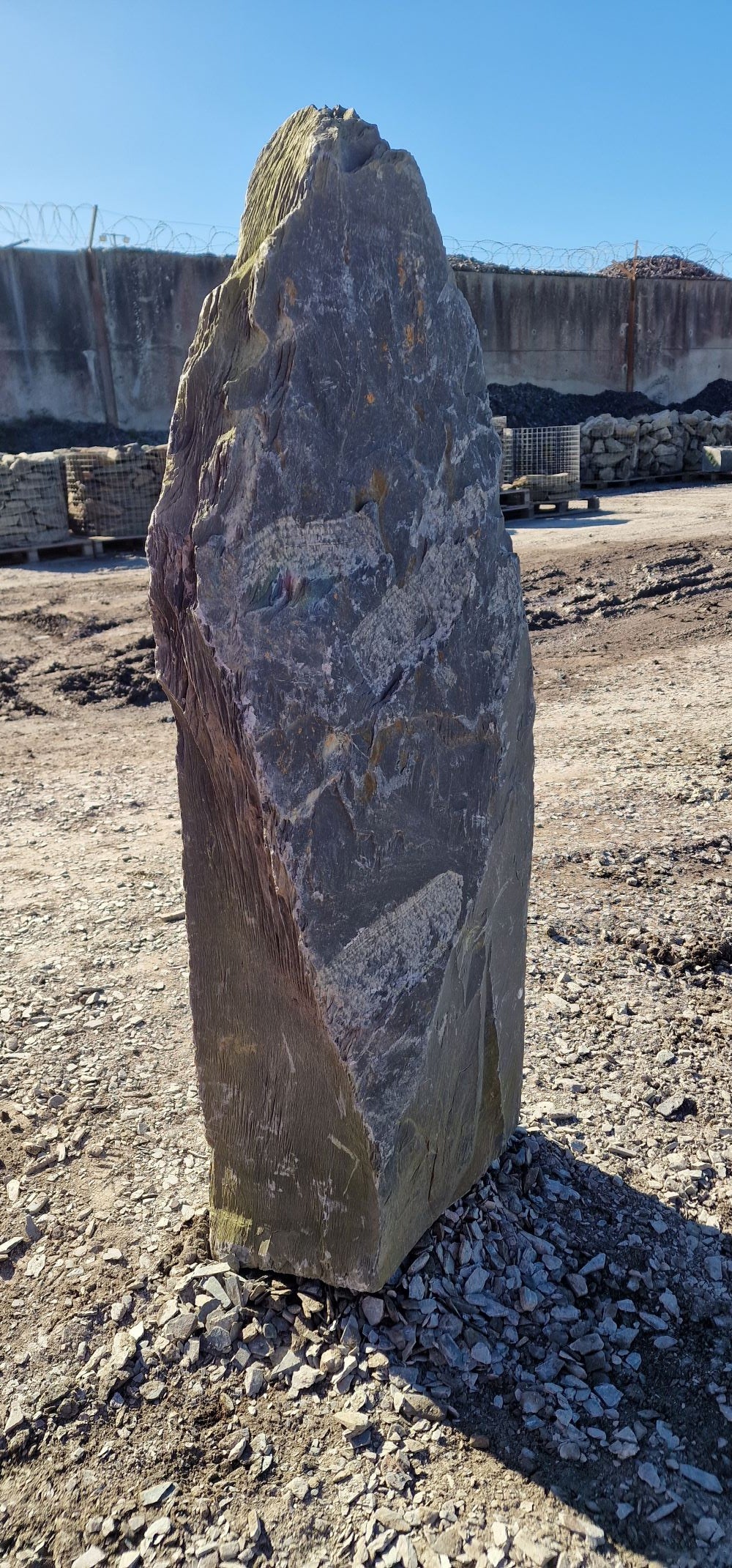 Slate Monolith 1200mm (4ft) | Slender | Drilled | D4S2