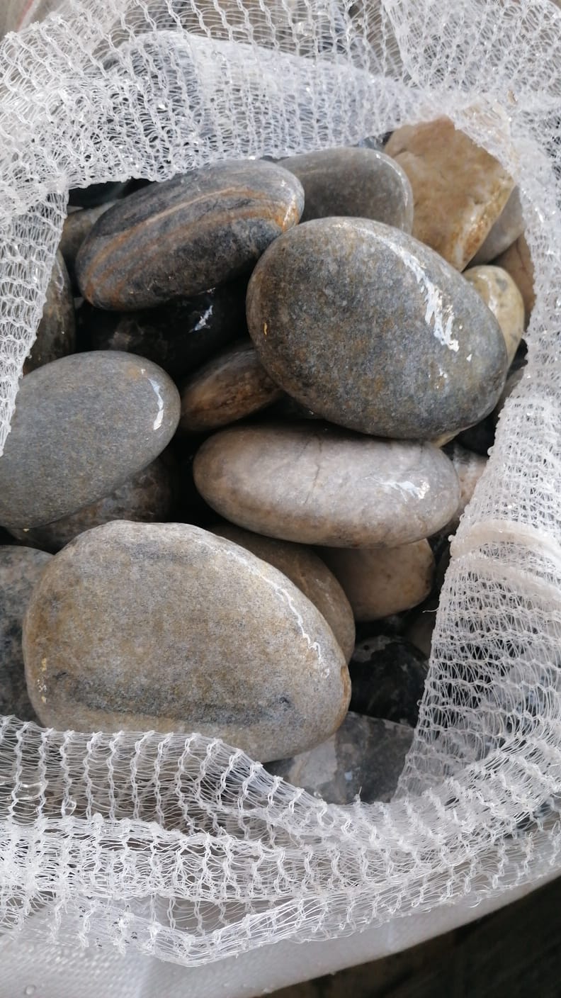 Wet flat cobbles