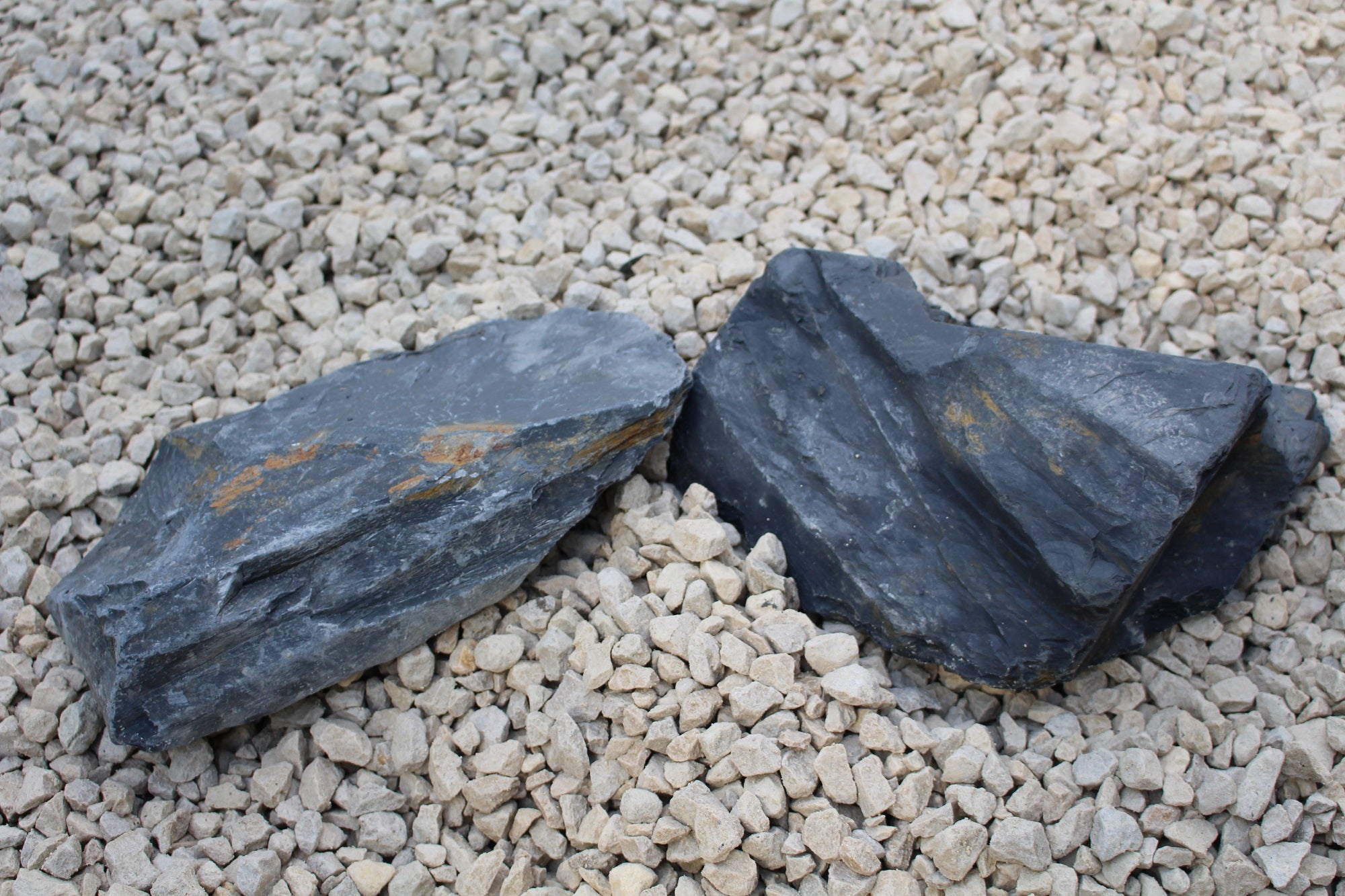 Graphite Grey Slate Rockery 150-450mm