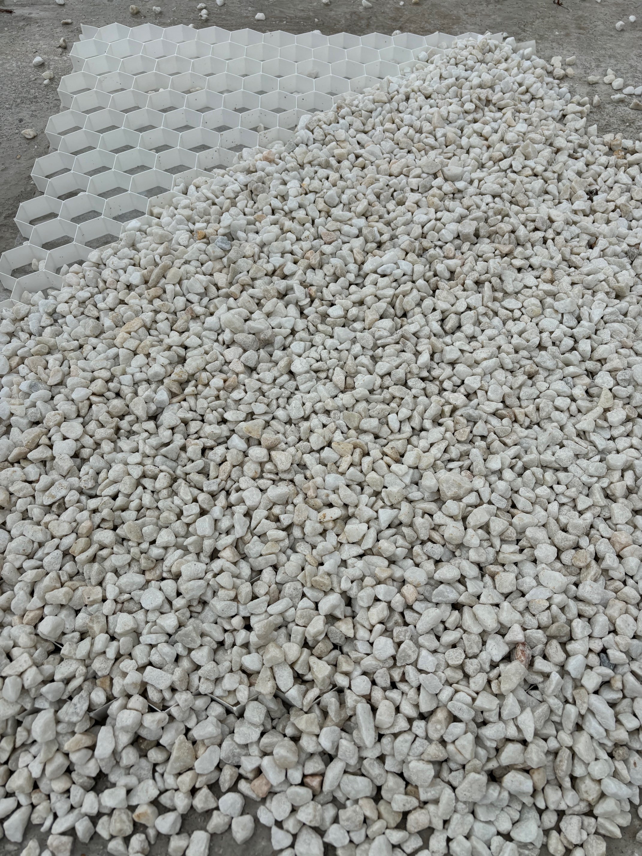 Silver Blue Granite Gravel 14mm