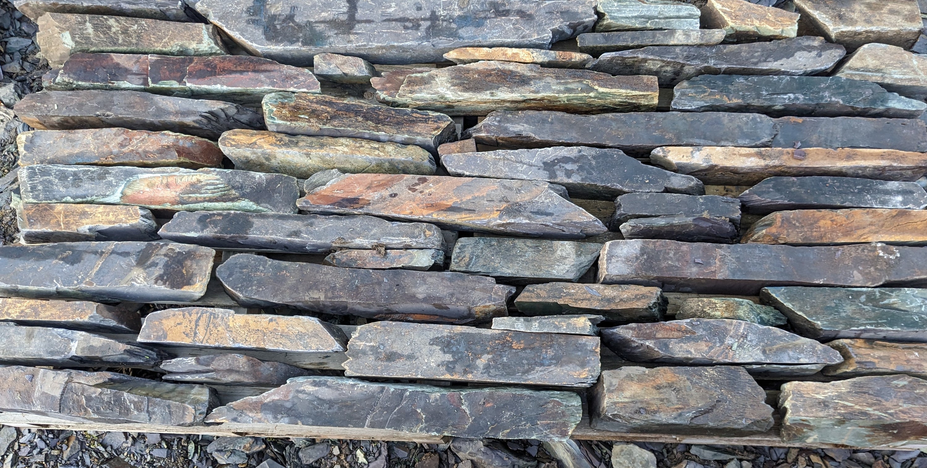 Rustic Slate Walling