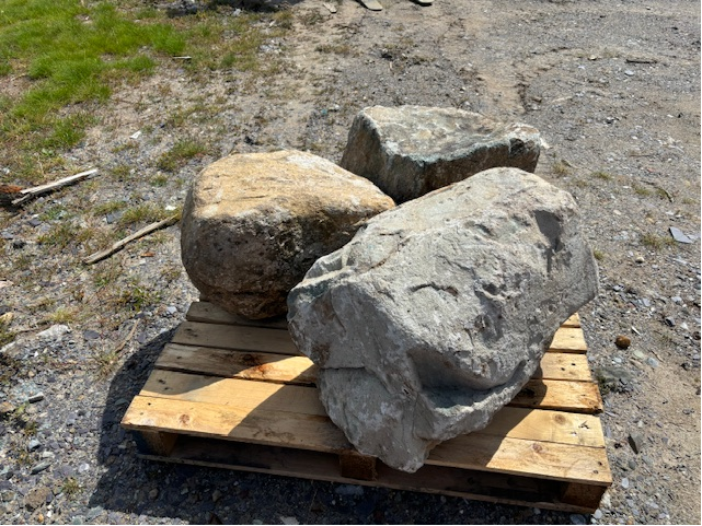 Welsh Quartz and Granite Boulders 450-600mm