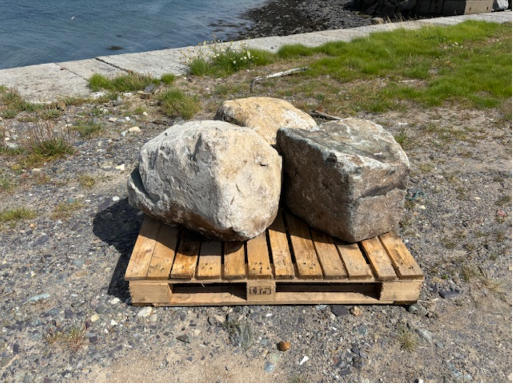 Welsh Quartz and Granite Boulders 450-600mm