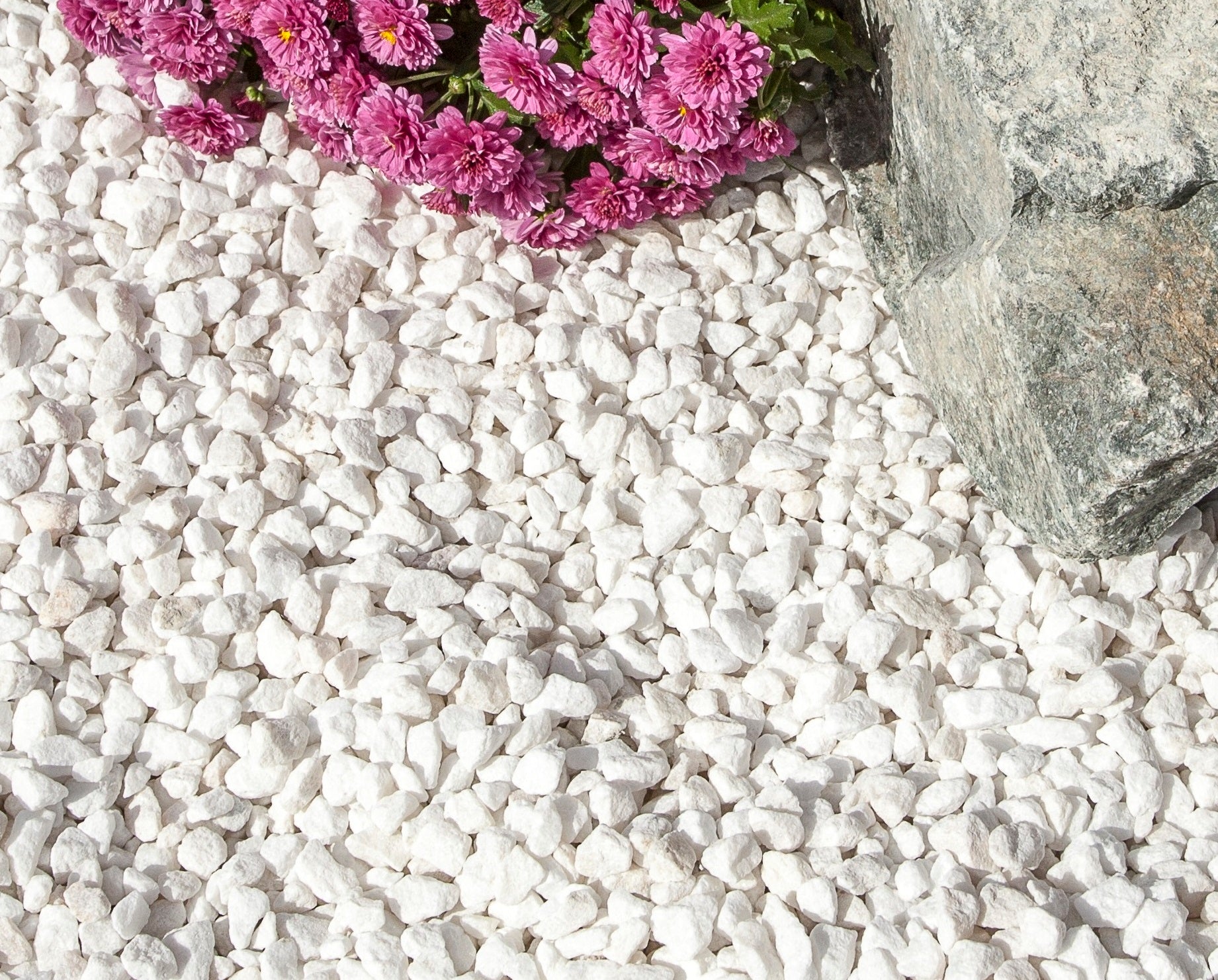 Polar White Marble Gravel 10mm