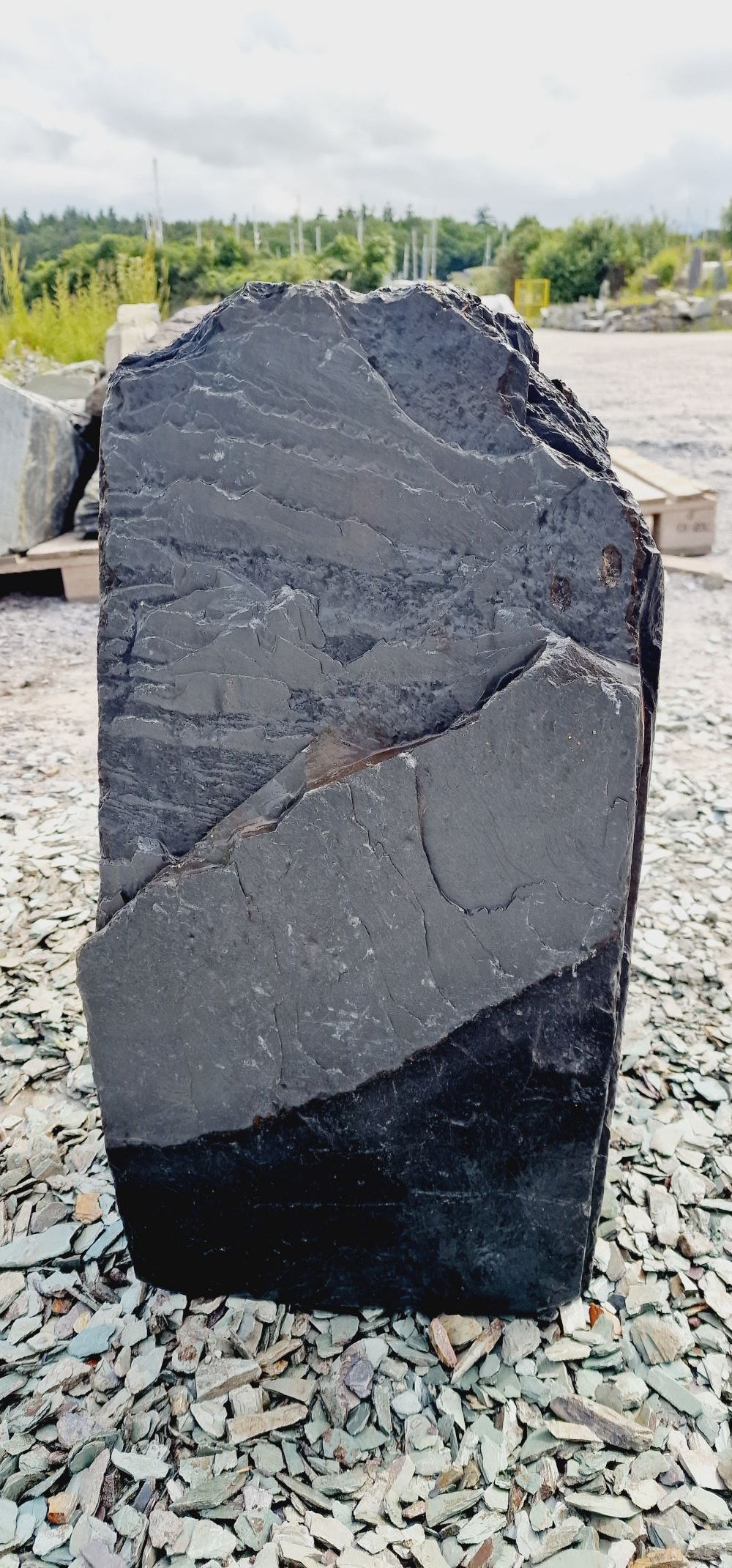 Slate Monolith 600mm (2ft) | Chunky | U2C8