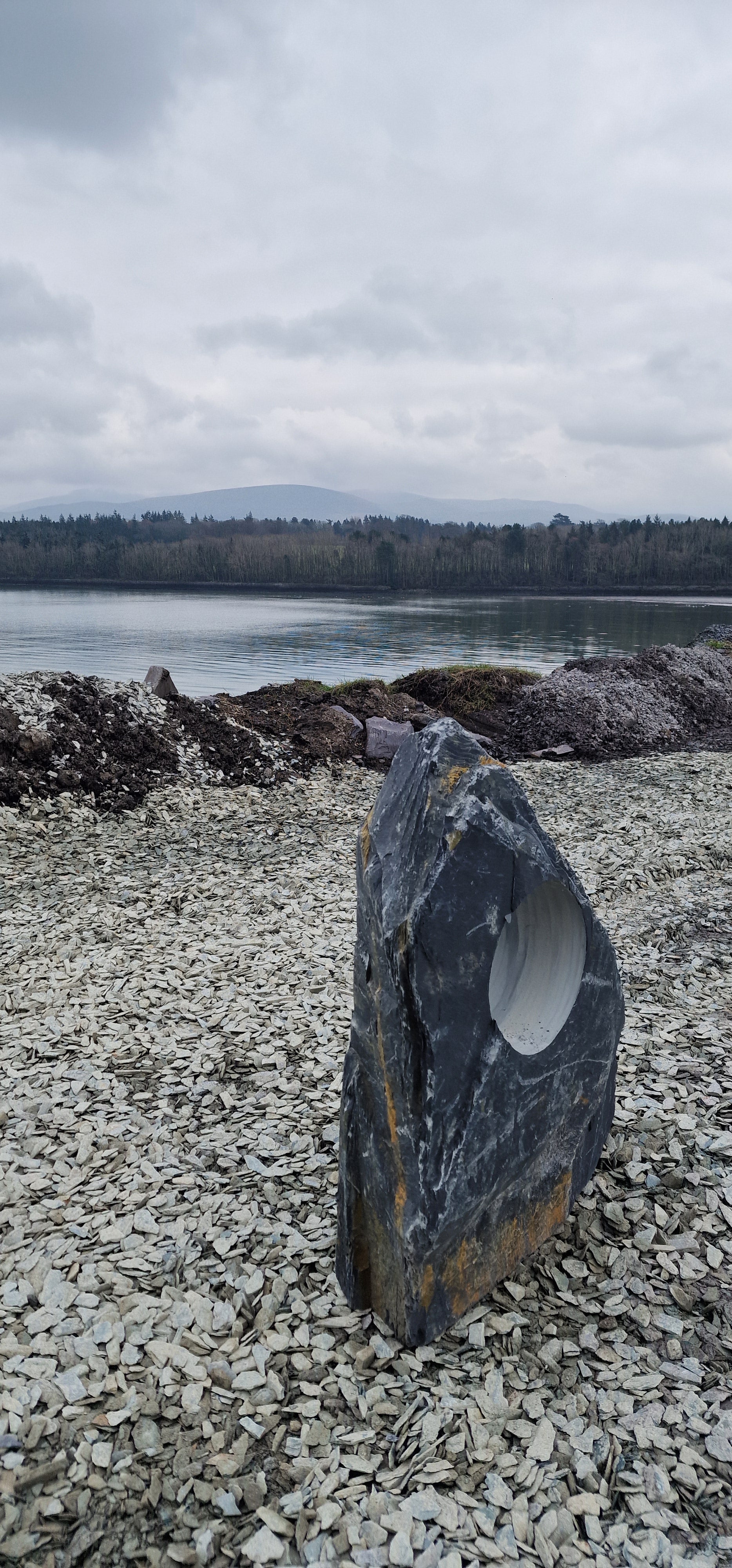 Slate Hollolith 600mm (2ft) |H23
