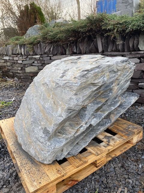 Slate Feature Stones - X-Large