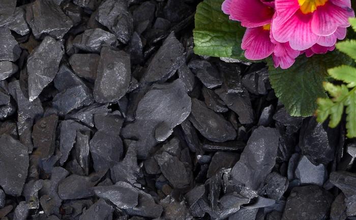 Dark Grey Slate Chippings For Garden